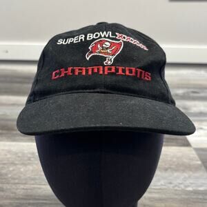 Vintage Tampa‎ Bay Buccaneers Super Bowl XXXVII Black Men One Size Strapback Hat